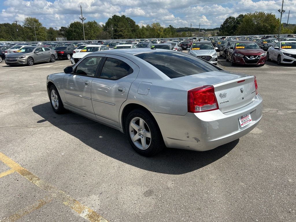 2010 Dodge Charger SXT photo 5