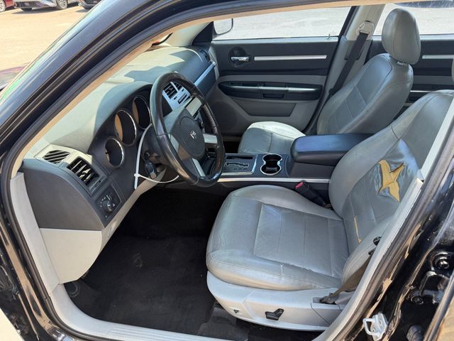 2010 Dodge Charger 4dr Sedan SXT RWD - 23064935 - 6