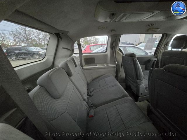 2010 Dodge Grand Caravan 4dr Wagon SXT - 22965819 - 3