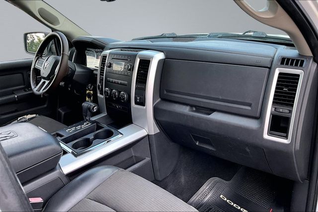 2010 Dodge Ram 1500 4WD Crew Cab 140.5" Sport - 23059811 - 12