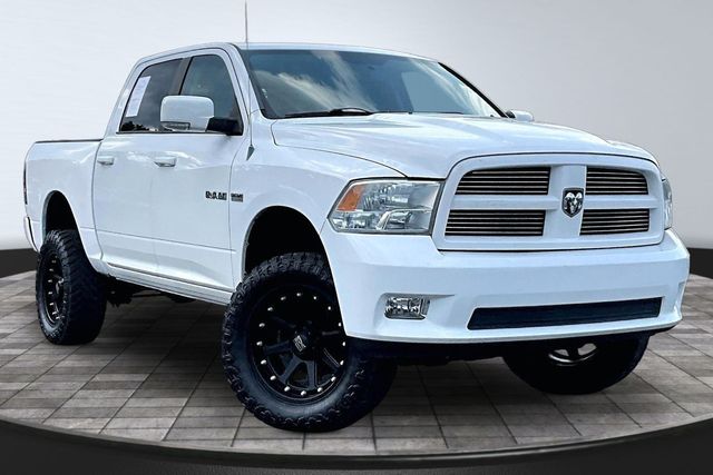 2010 Dodge Ram 1500 4WD Crew Cab 140.5" Sport - 23059811 - 2