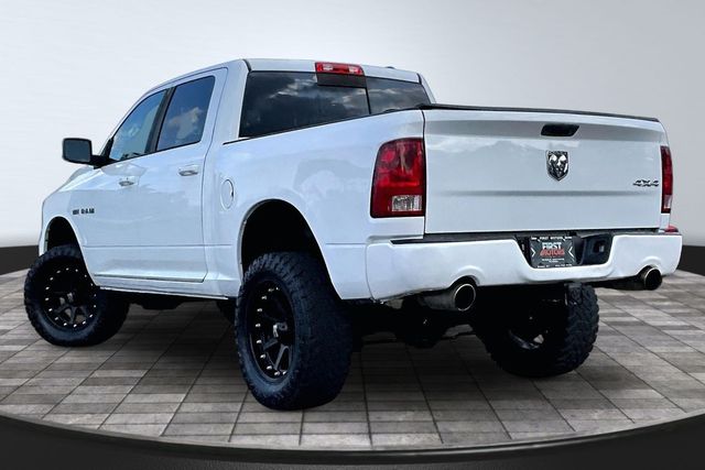 2010 Dodge Ram 1500 4WD Crew Cab 140.5" Sport - 23059811 - 6