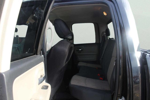 2010 Dodge Ram 1500 4WD Quad Cab 140.5" Laramie - 23013504 - 6