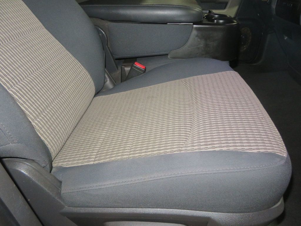 2010 Dodge Ram 1500 EXTRA CLEAN LOW LOW MILES SLT QUAD CAB V8 76K MILES  - 22967615 - 34