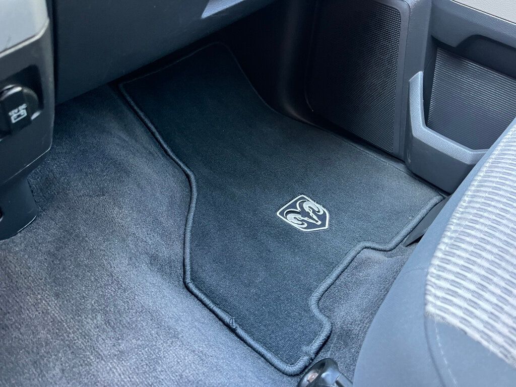 2010 Dodge Ram 2500 Crew Cab Short Bed 4x4 Cummins Turbo Diesel  - 23019549 - 17