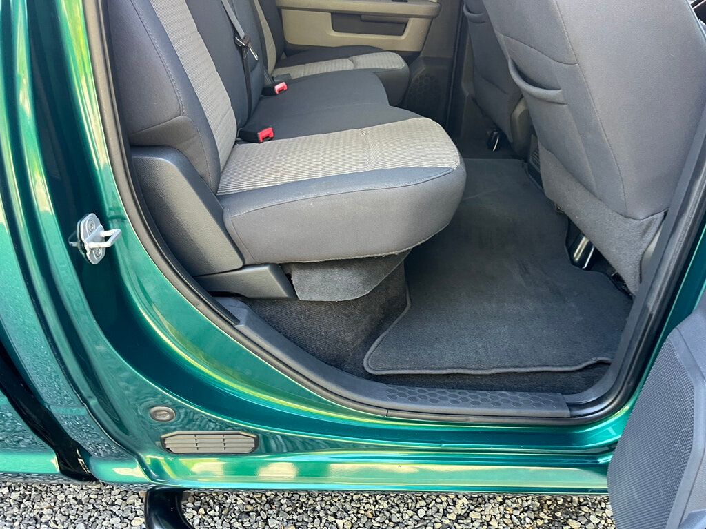 2010 Dodge Ram 2500 Crew Cab Short Bed 4x4 Cummins Turbo Diesel  - 23019549 - 40