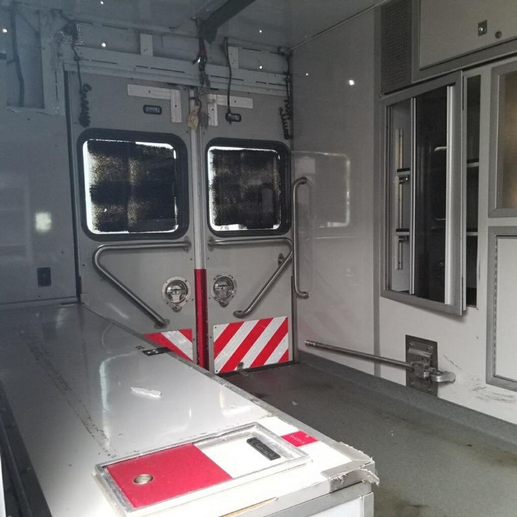 2010 Dodge RAM 4500 H D CREW CAB UTILITY SERVICEA -AMBULANCE CUMMINS DIESEL MECHANIC SPECIAL - 19109368 - 6