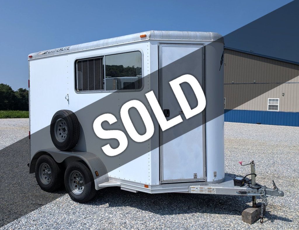2010 Featherlite 2 Horse Straight Load  - 22891712 - 0
