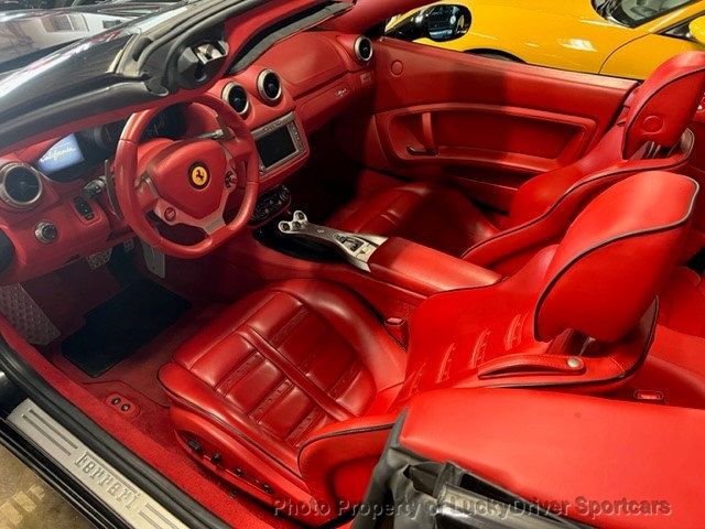 2010 Ferrari California 2dr Convertible - 21565029 - 23