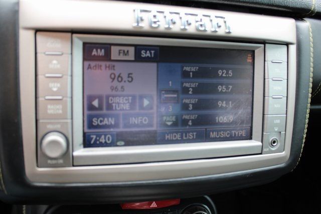 2010 Ferrari California 2dr Convertible - 22772465 - 21