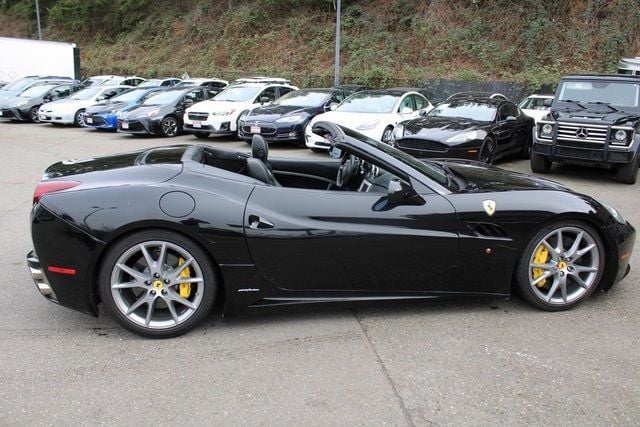2010 Ferrari California 2dr Convertible - 22772465 - 3