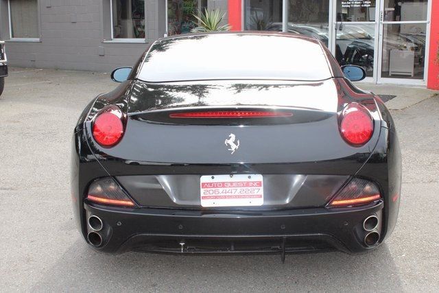 2010 Ferrari California 2dr Convertible - 22772465 - 6