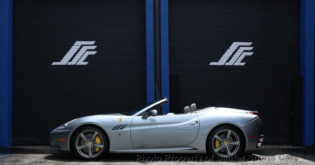 2010 Ferrari California 2dr Convertible - 22551477 - 1