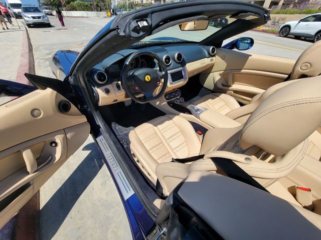 2010 Ferrari California SOLD! - 21990931 - 17