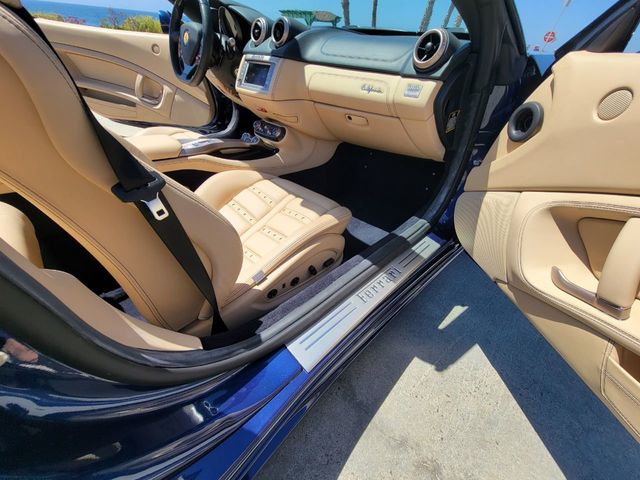 2010 Ferrari California SOLD! - 21990931 - 19