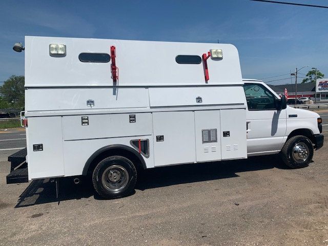 2010 Ford E450 SD 13 FOOT ENCLOSED UTILITY SERVICE TRUCK LOW MILES READY FOR WORK - 22399708 - 0