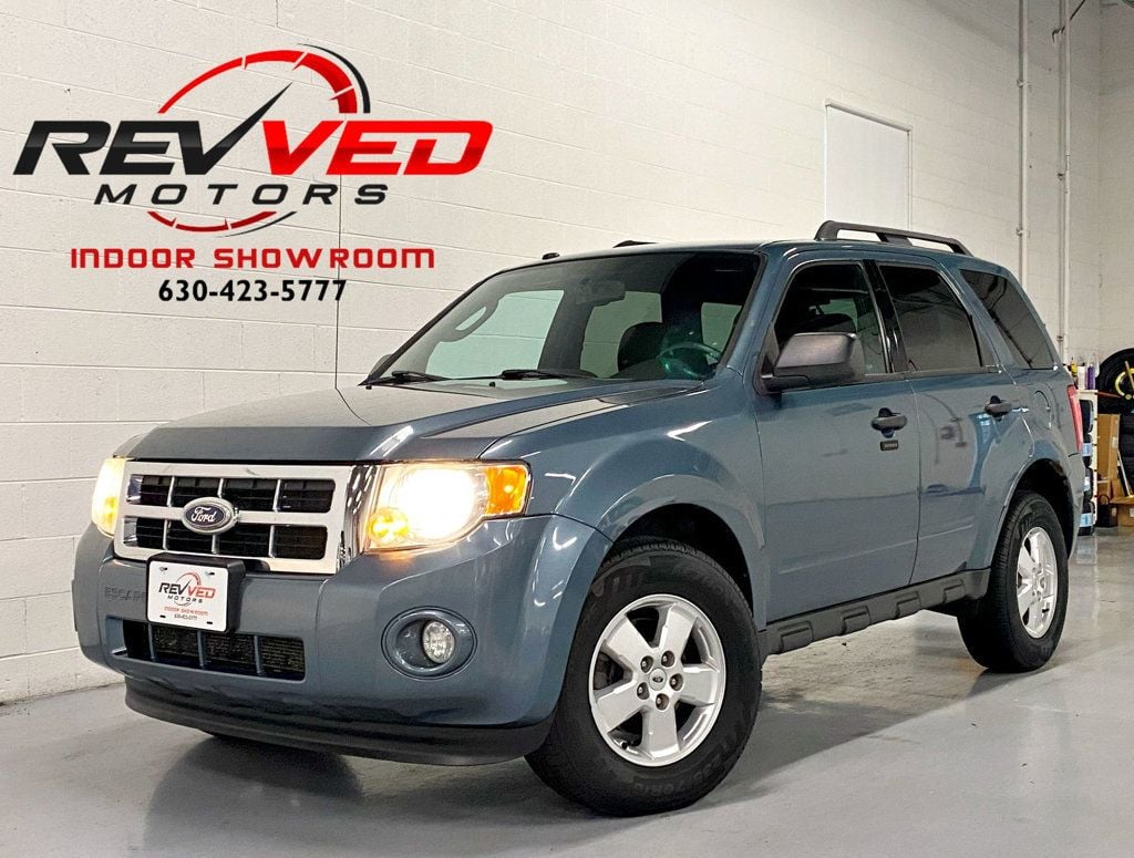 2010 Ford Escape 4WD 4dr XLT - 22662248 - 0