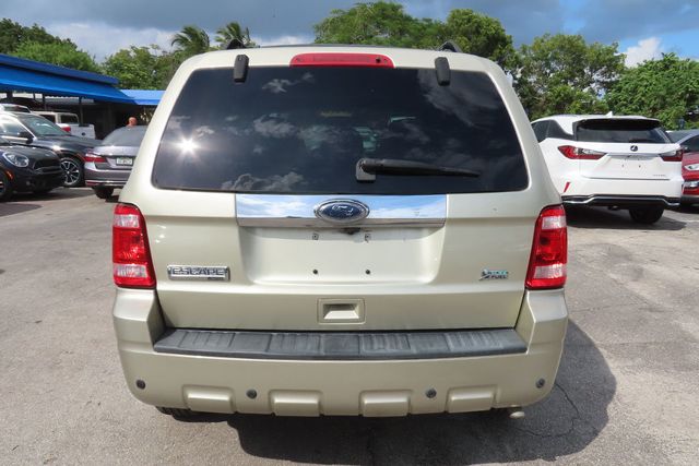 2010 Ford Escape FWD 4dr Limited - 22648622 - 8