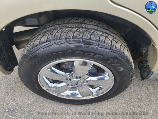 2010 Ford Escape FWD 4dr XLT - 23072451 - 13