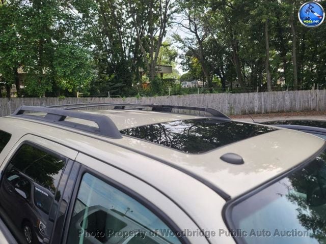 2010 Ford Escape FWD 4dr XLT - 23072451 - 15