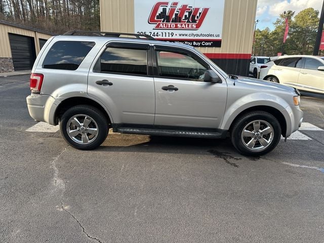 2010 Ford Escape FWD 4dr XLT - 22769942 - 1