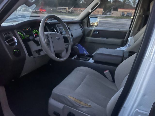 2010 Ford Expedition  - 22959749 - 3