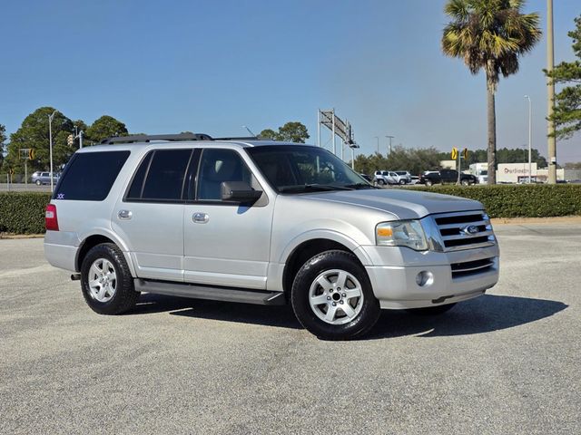 2010 Ford Expedition 2WD 4dr XLT - 22982689 - 0
