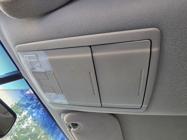 2010 Ford Expedition 2WD 4dr XLT - 22982689 - 18