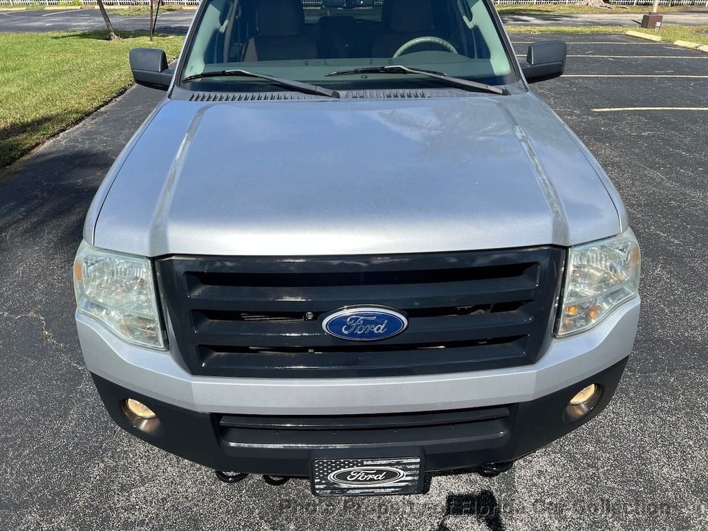 2010 Ford Expedition 4WD XLT Special Service Vehicle - 22302892 - 18