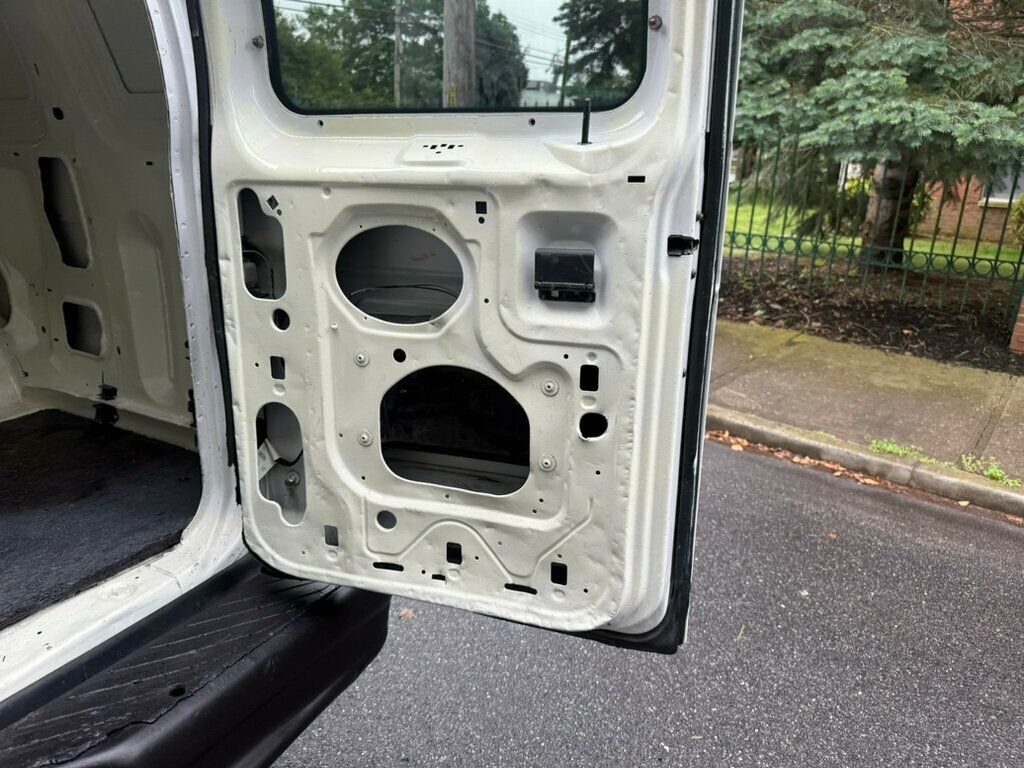 2010 Ford E-150  CARGO VAN FINANCING AVAILABLE MANY OTHERS IN - 22870142 - 27