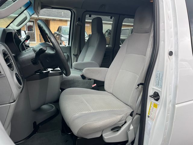2010 Ford E-150 Passenger Van People Mover - 23042719 - 14