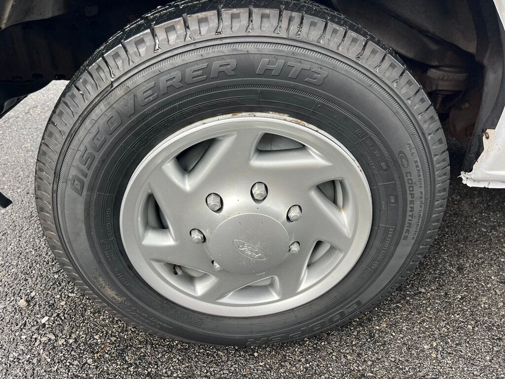 2010 Ford E-150 Passenger Van People Mover - 23042719 - 15