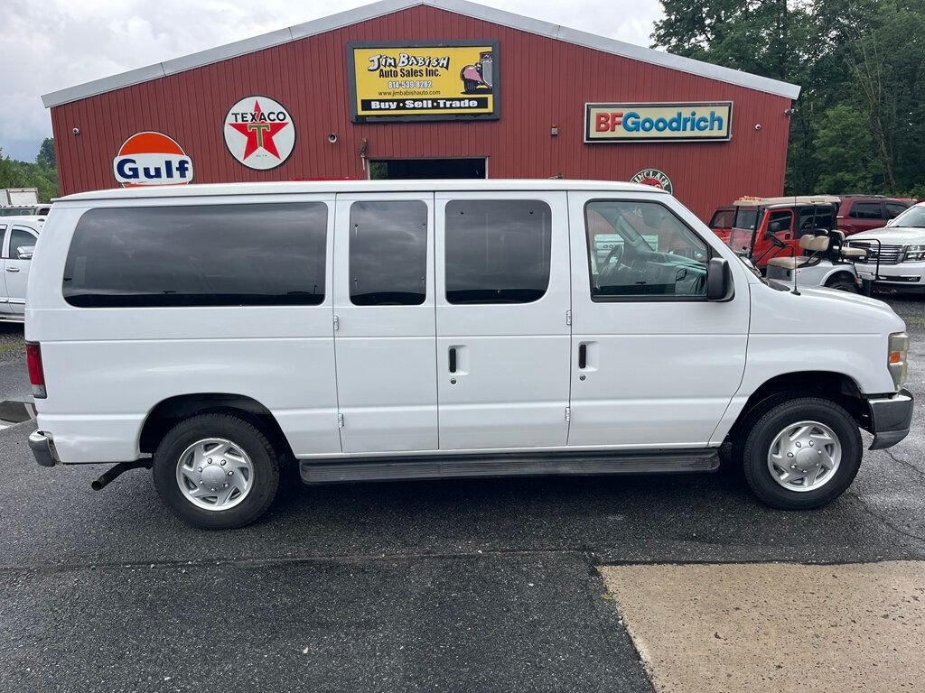 2010 Ford E-150 Passenger Van People Mover - 23042719 - 1