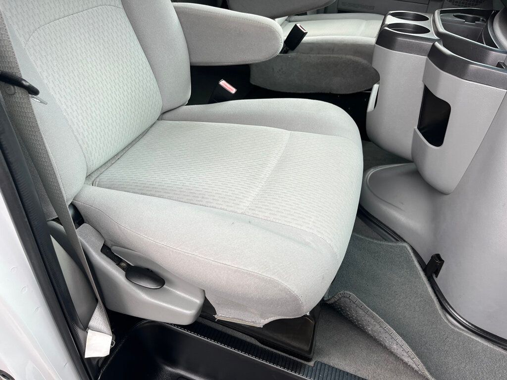 2010 Ford E-150 Passenger Van People Mover - 23042719 - 20
