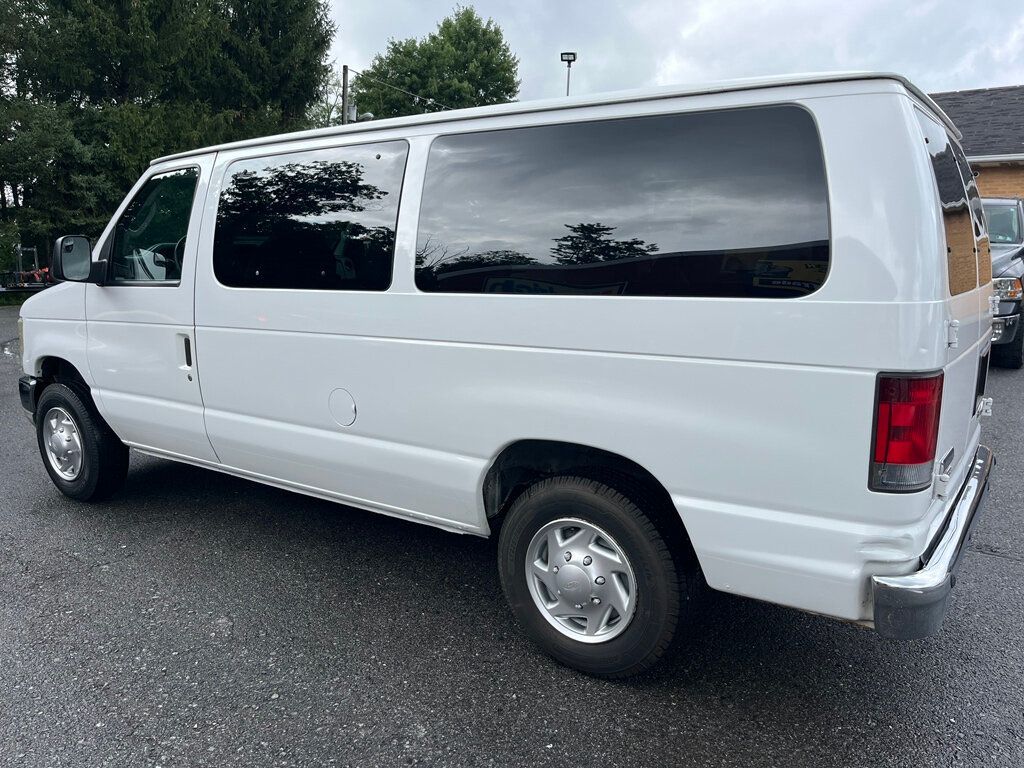 2010 Ford E-150 Passenger Van People Mover - 23042719 - 3