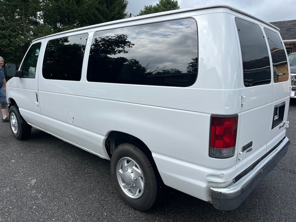 2010 Ford E-150 Passenger Van People Mover - 23042719 - 42