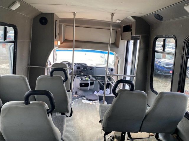 2010 Ford E-Series E 350 SD 2dr 138 in. WB DRW Cutaway Chassis - 23015336 - 13