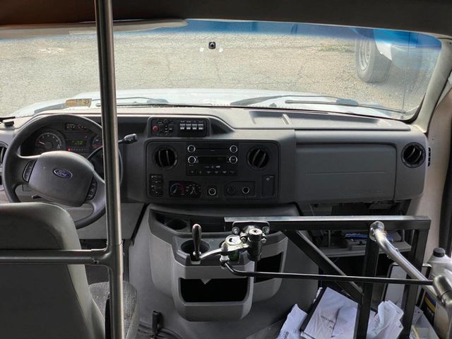 2010 Ford E-Series E 350 SD 2dr 138 in. WB DRW Cutaway Chassis - 23015336 - 14