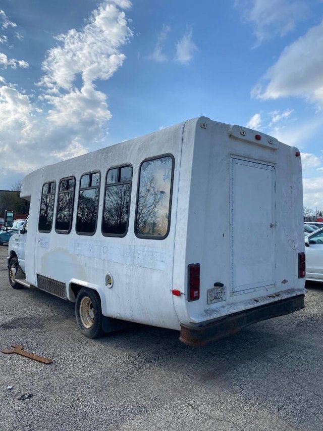 2010 Ford E-Series E 350 SD 2dr 138 in. WB DRW Cutaway Chassis - 23015336 - 5