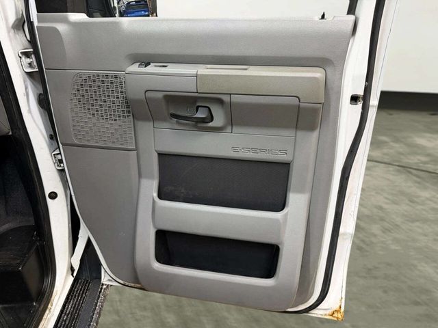 2010 Ford E-Series E 350 SD 3dr Extended Cargo Van - 22956485 - 25