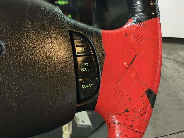 2010 Ford E-Series E 350 SD 3dr Extended Cargo Van - 22956485 - 28