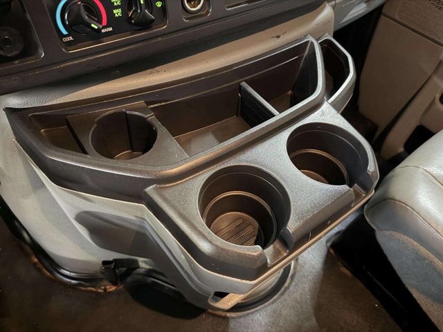 2010 Ford E-Series E 350 SD 3dr Extended Cargo Van - 22956485 - 34