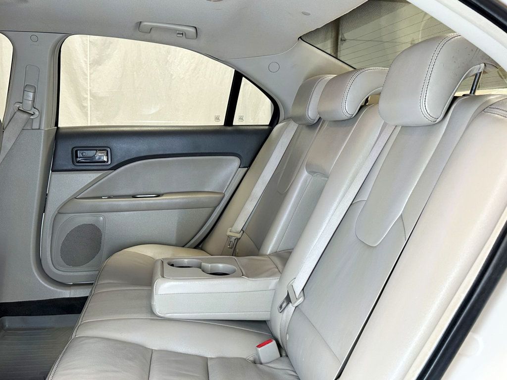 2010 Ford Fusion 4dr Sedan Hybrid FWD - 23079572 - 37