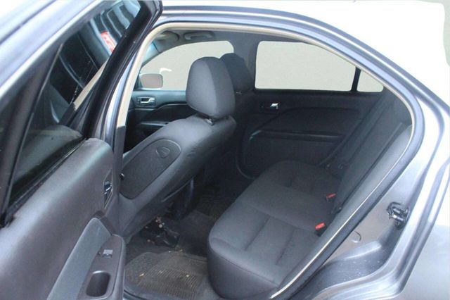 2010 Ford Fusion 4dr Sedan SE FWD - 23006760 - 4