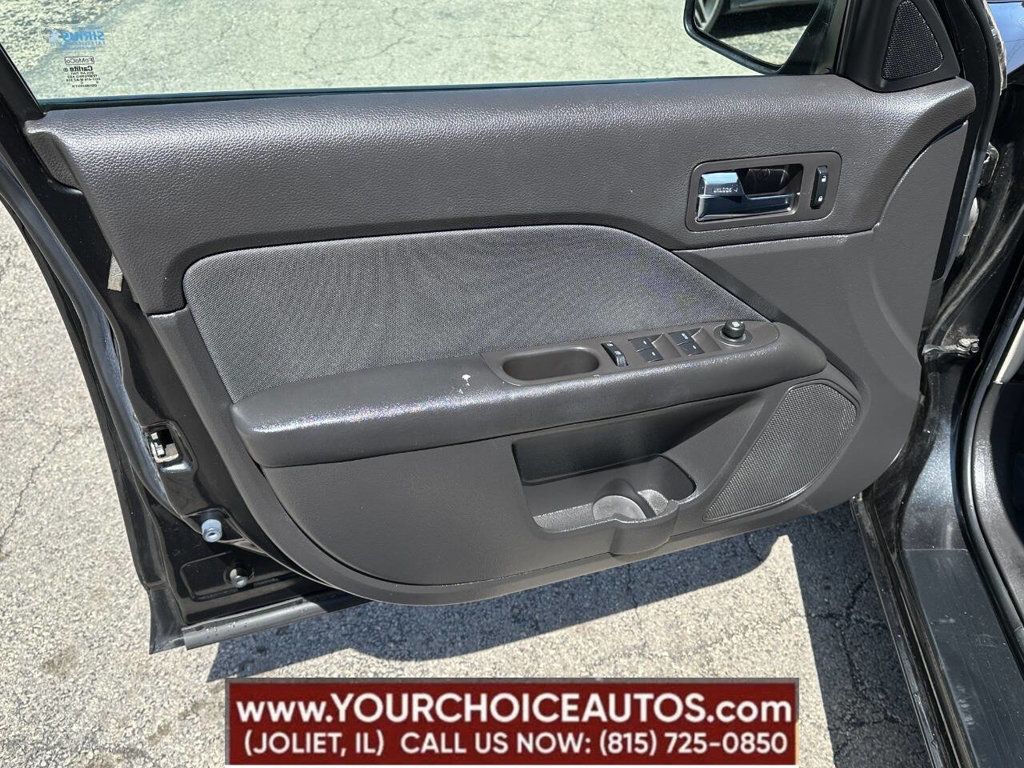 2010 Ford Fusion 4dr Sedan SE FWD - 22832215 - 11