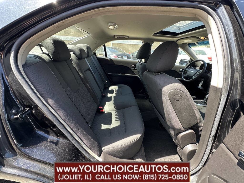 2010 Ford Fusion 4dr Sedan SE FWD - 22832215 - 19