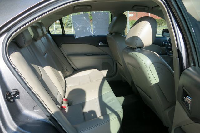2010 Ford Fusion 4dr Sedan SEL AWD - 20882681 - 13
