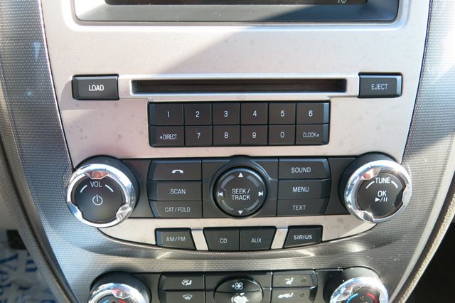 2010 Ford Fusion 4dr Sedan SEL AWD - 20882681 - 22