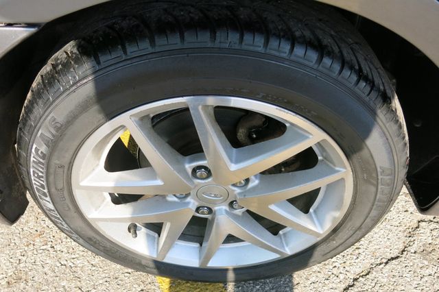 2010 Ford Fusion 4dr Sedan SEL AWD - 20882681 - 28