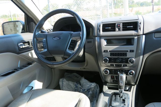 2010 Ford Fusion 4dr Sedan SEL AWD - 20882681 - 46